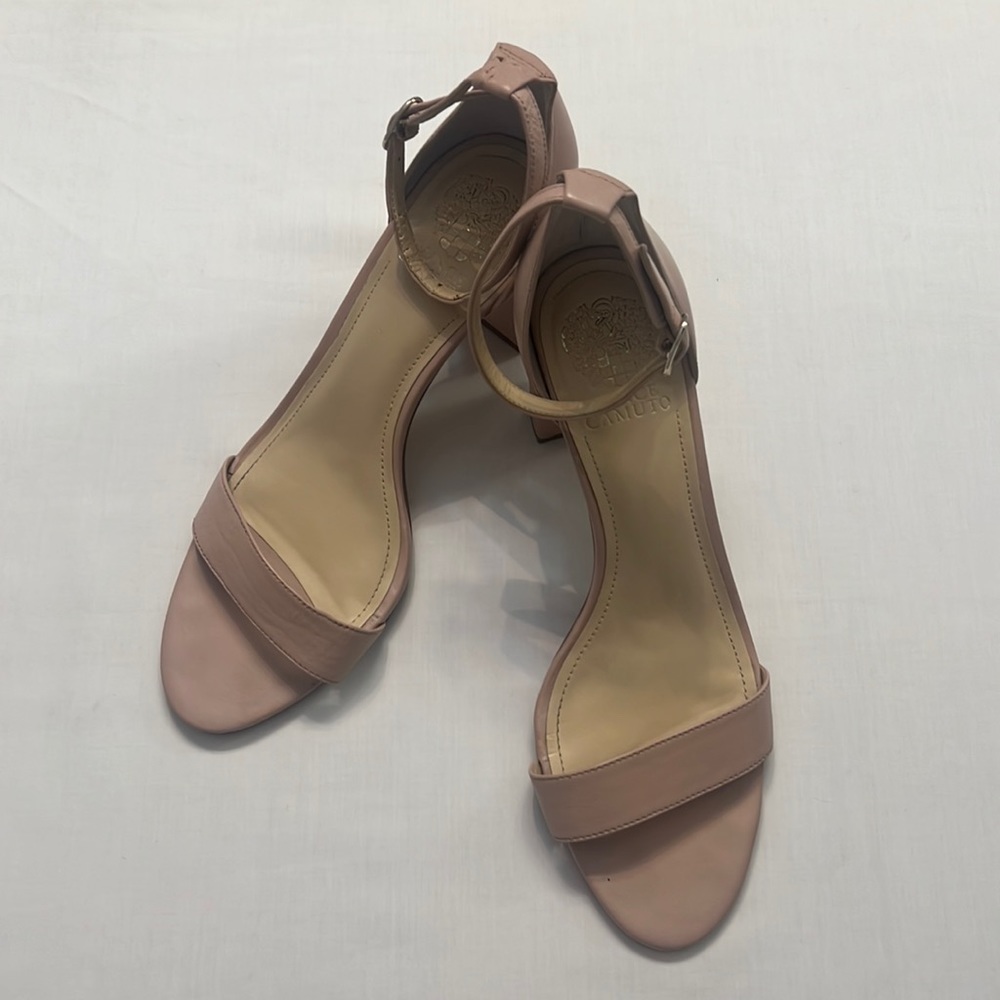 Vince Camuto Beige Leather Ankle Strap Open Toe Block Heels Pumps Shoes Size 9M